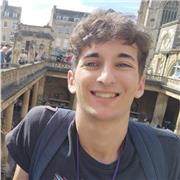 Etudiant en année de césure après deux années de classe préparatoires ECG donne des cours de maths et d'anglais